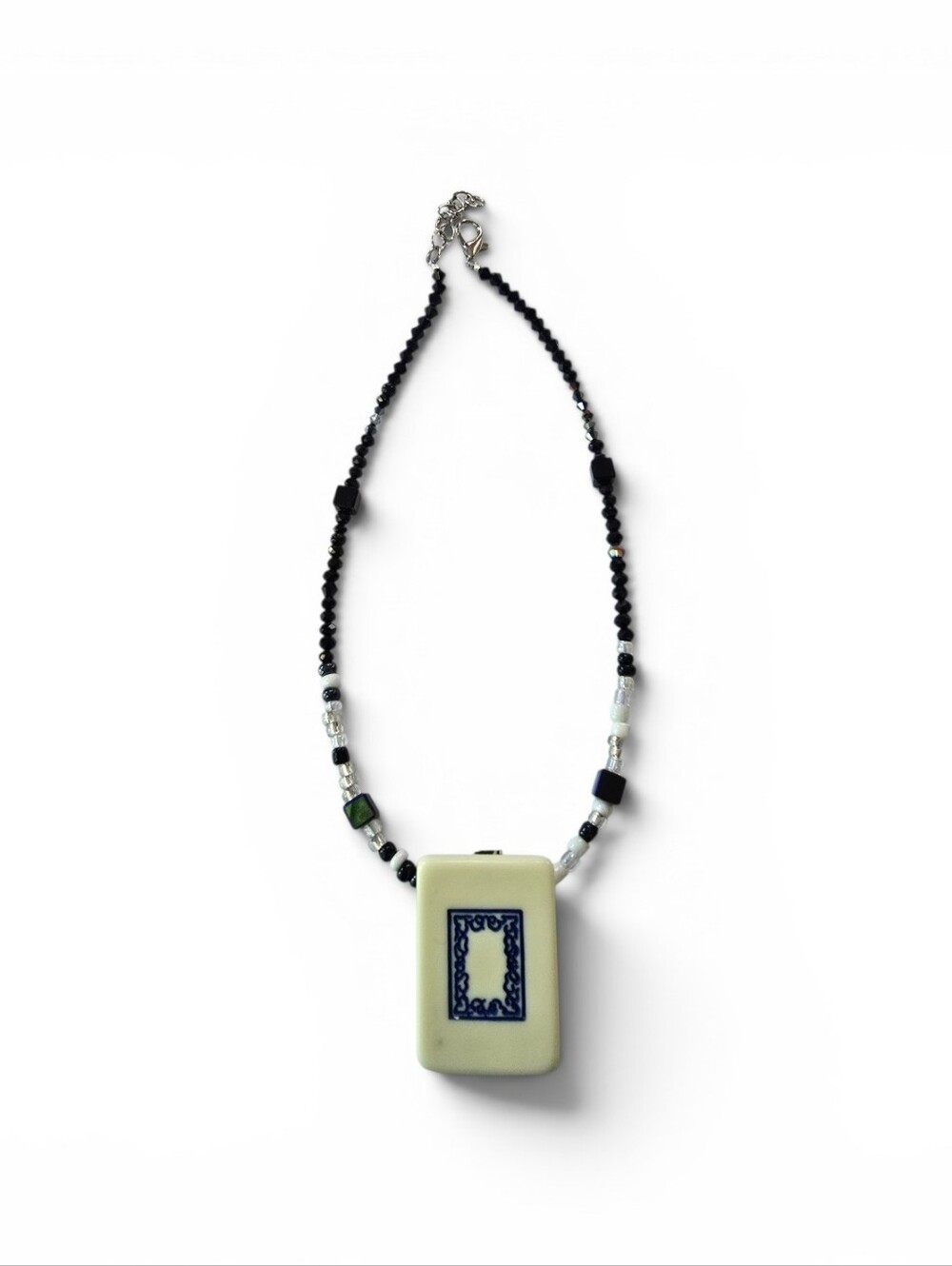 MAHJONG DESIGNER MIXED BEAD PATTERN INC SWAROVS SOAP PENDANT ADJ LENTH  NECKLACE